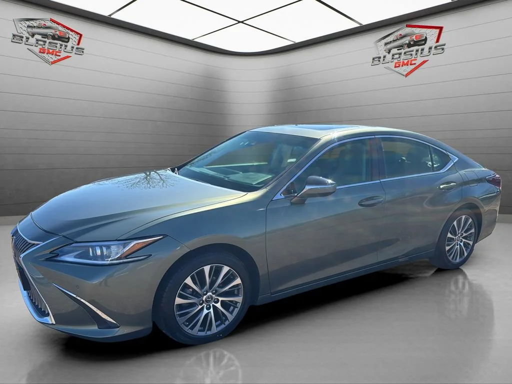 2020 Lexus ES 350 350's photo
