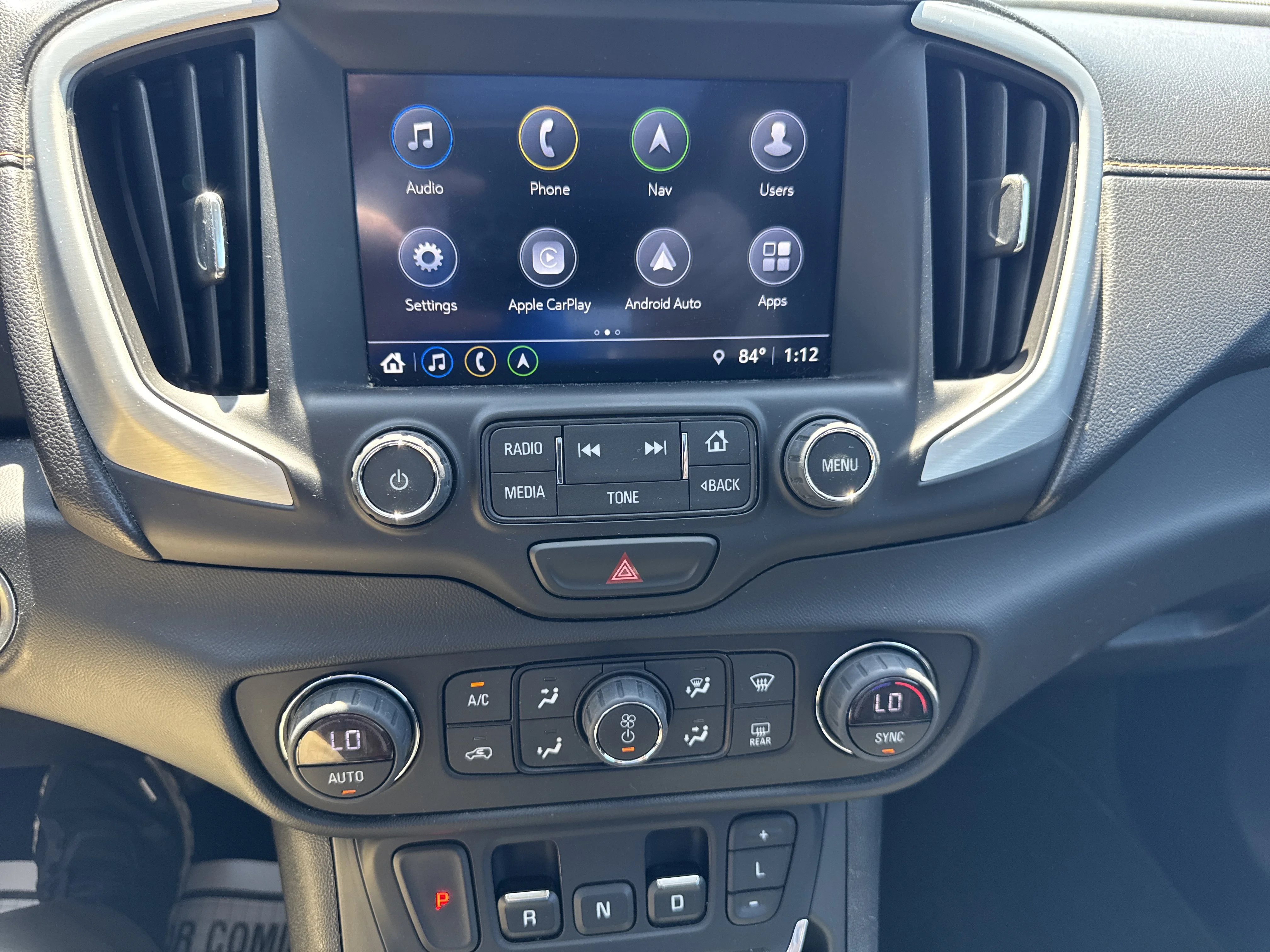 Used 2018 Summit White GMC SLT Diesel image 22