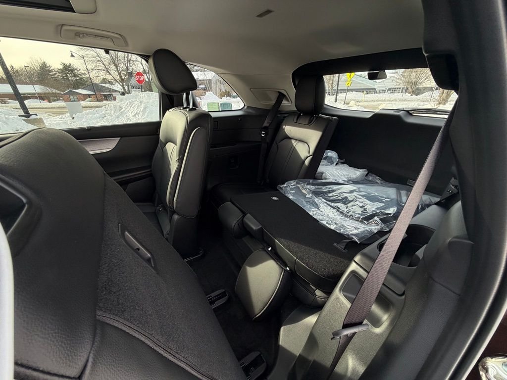 2026 Mazda CX-90 Premium Package - Photo 32
