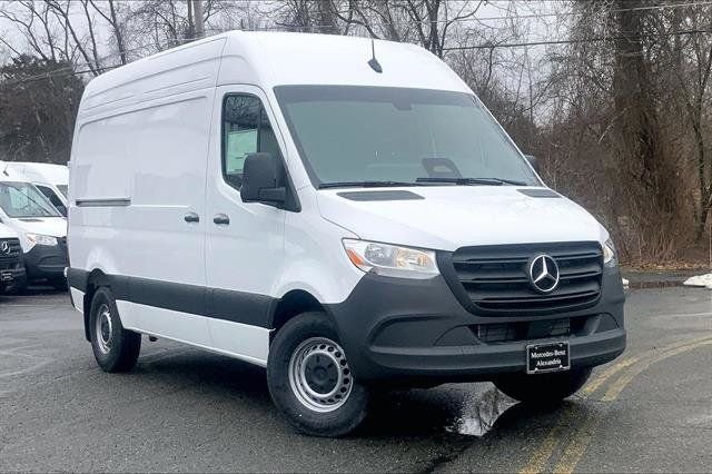 2026 Mercedes-Benz Sprinter 2500 144 WB's photo