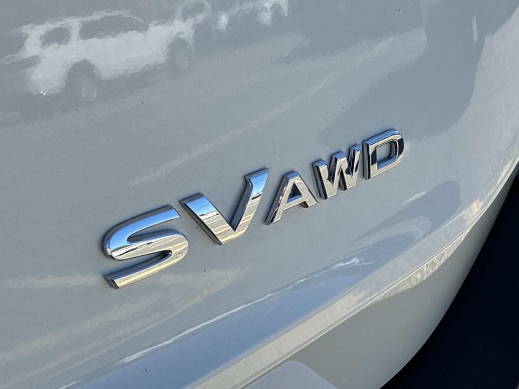 Used 2023 White Nissan SV image 12