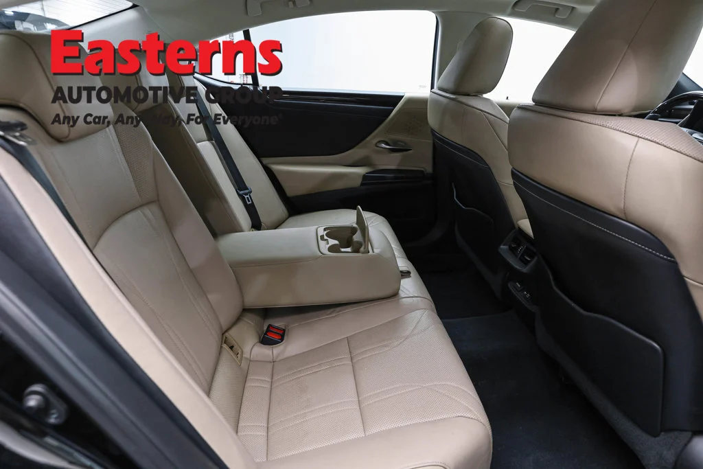 Used 2020 Black Lexus 350 Luxury image 26