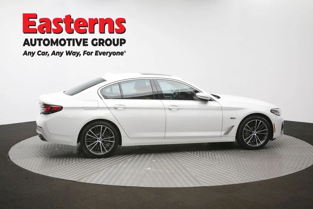 Used 2023 White BMW 530e iPerformance image 48