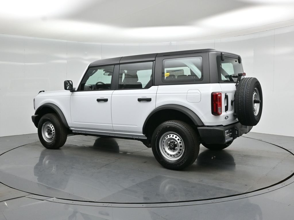 New 2026 Oxford White Ford Base image 6