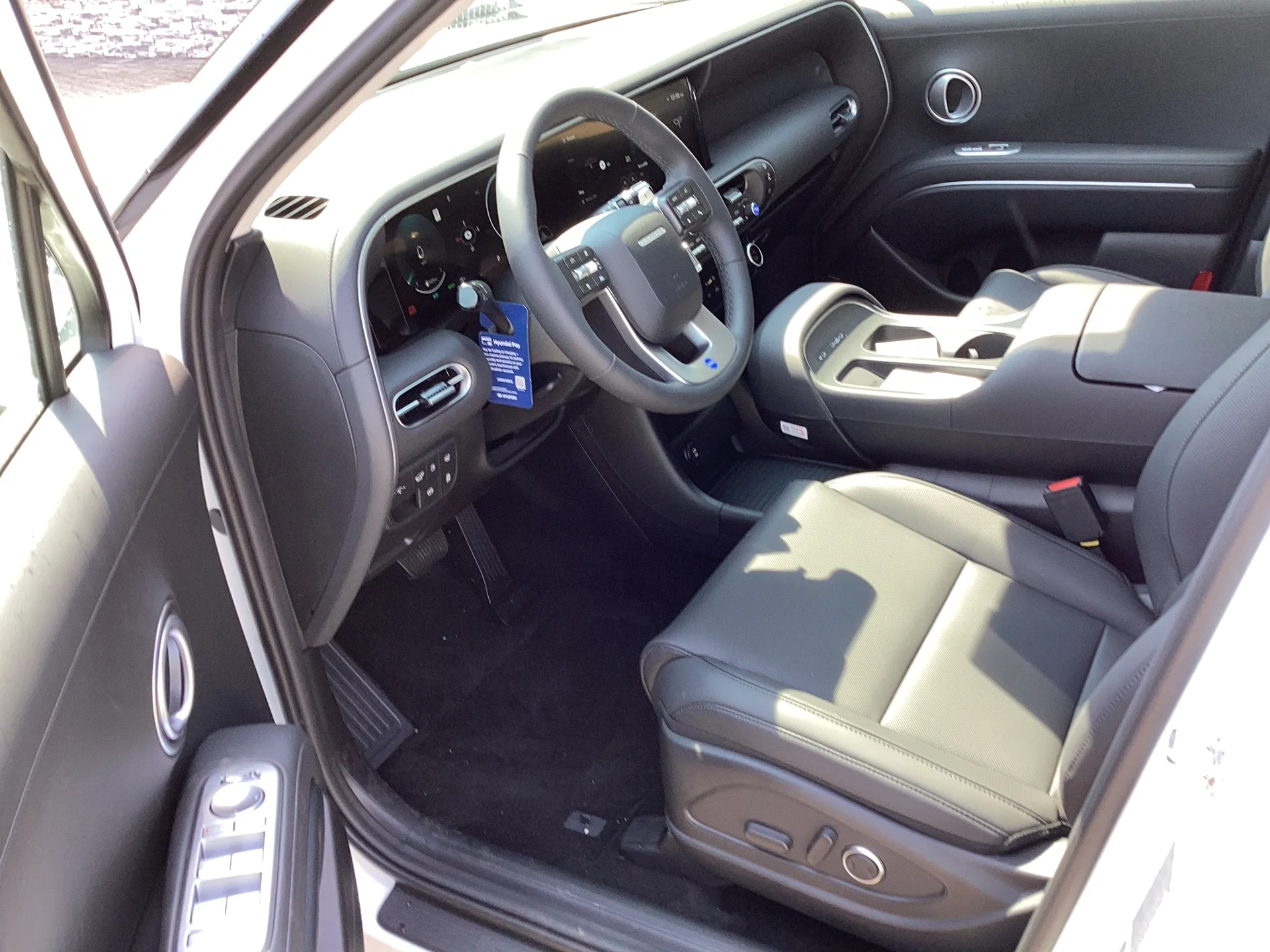New 2026 Creamy White Pearl Hyundai SEL 7P image 11