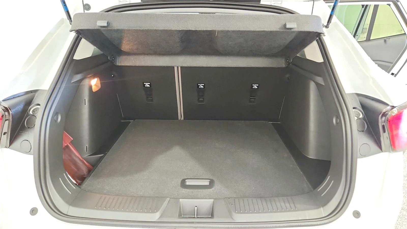 2026 Chevrolet Trax Activ - Photo 19