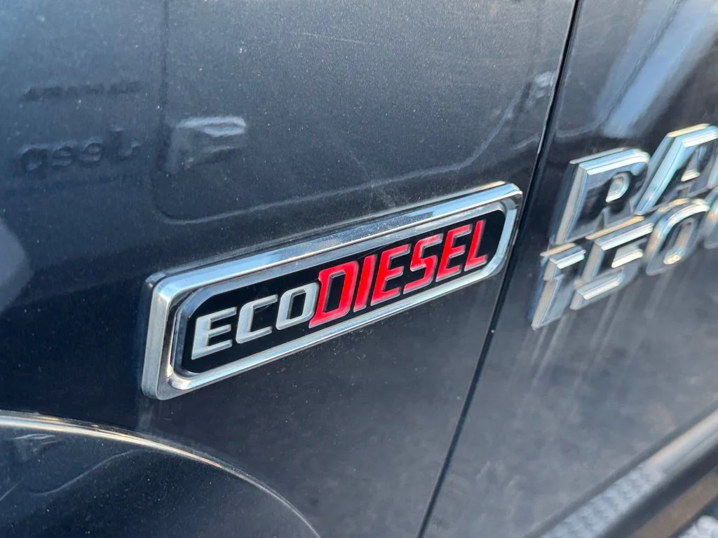 Used 2016 Black Ram Laramie image 9