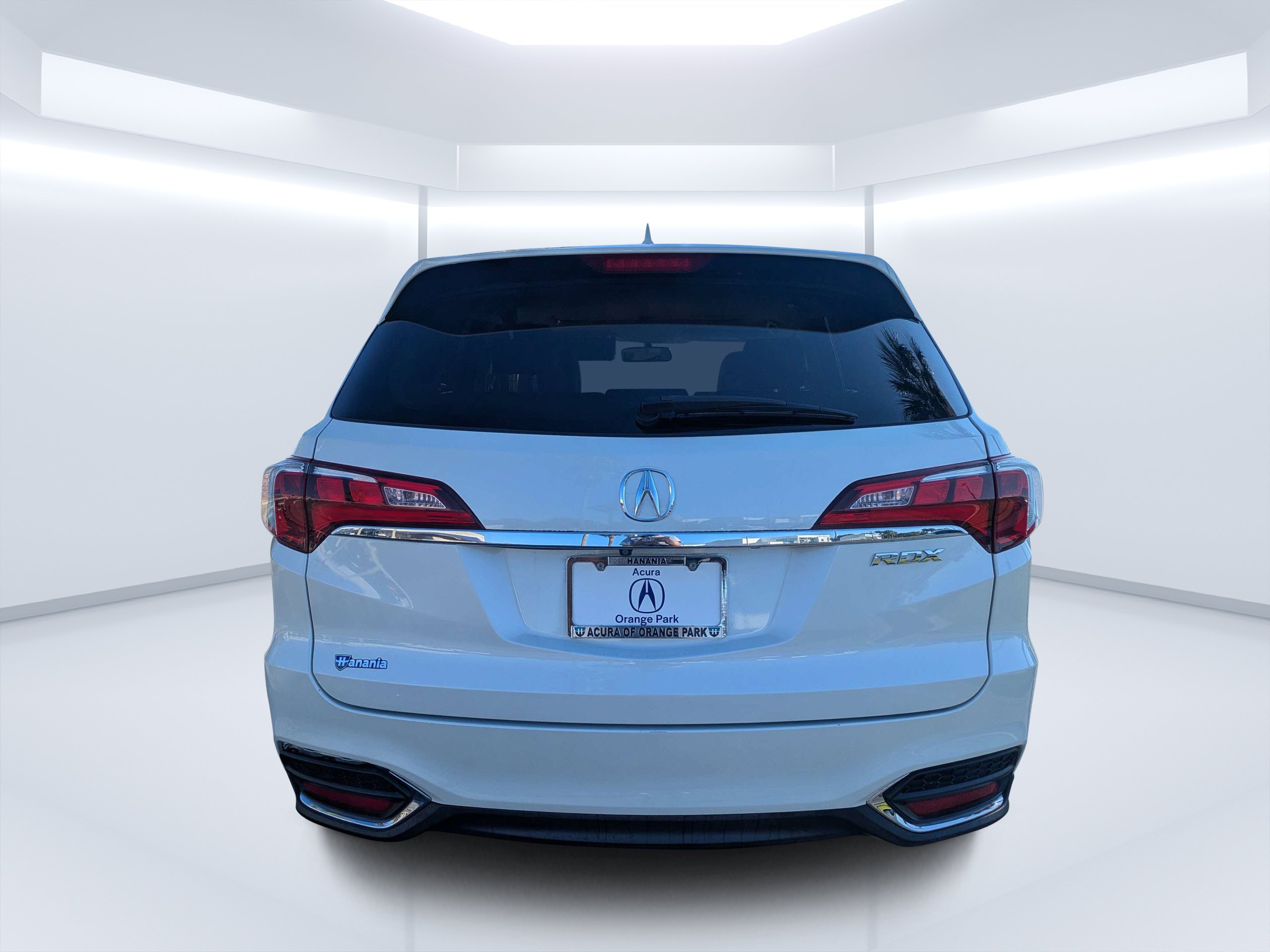 Used 2018 White Diamond Pearl Acura RDX image 38