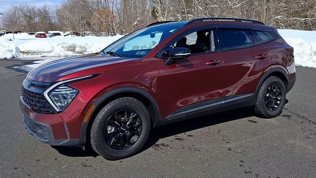 Used 2023 Red Kia X-Pro Prestige image 4