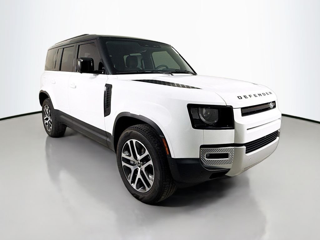 Certified Used 2025 Gray Land Rover S image 3