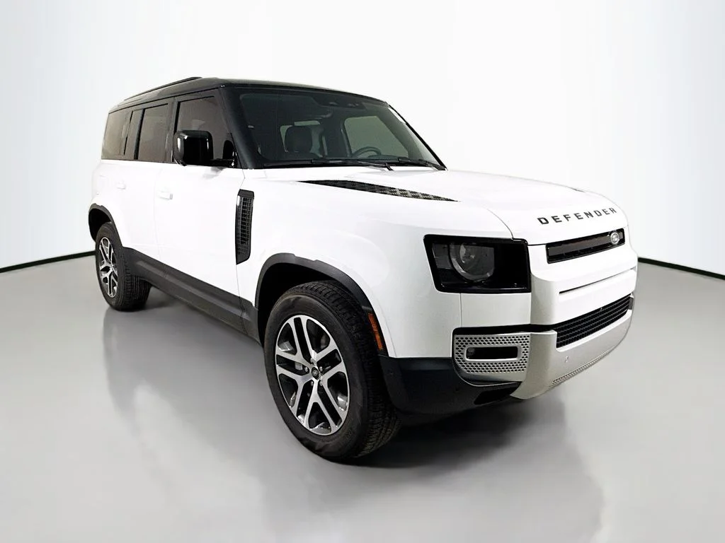 Certified Used 2025 Gray Land Rover S image 3