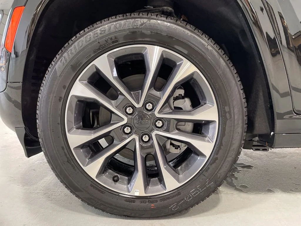 Used 2024 Black Jeep Overland 4xe image 14