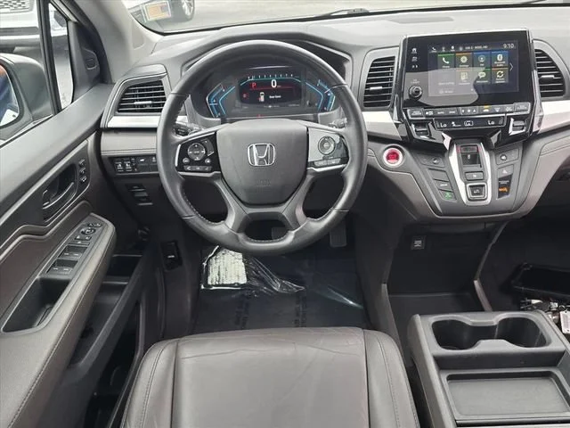 Used 2018 White Honda EX-L image 18