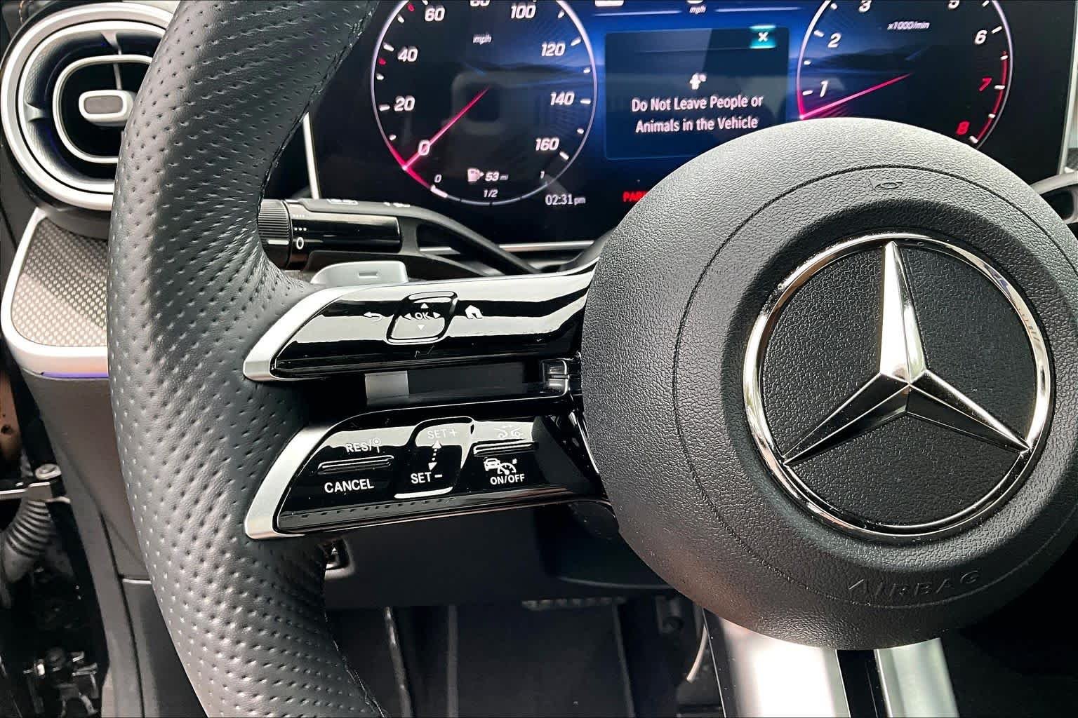 Used 2025 Obsidian Black Metallic Mercedes-Benz CLE 300 image 22