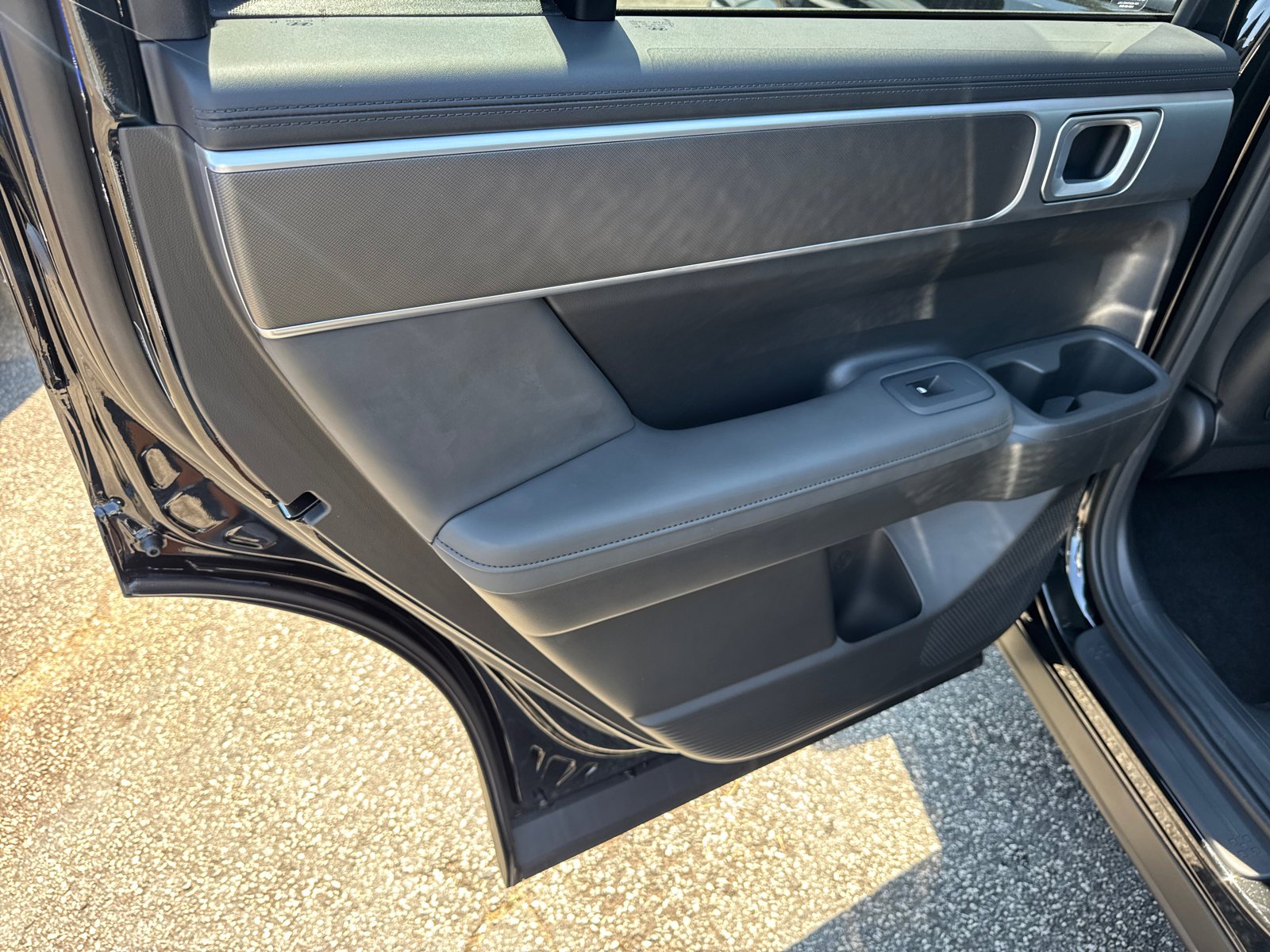 New 2026 Phantom Black Hyundai SEL image 13