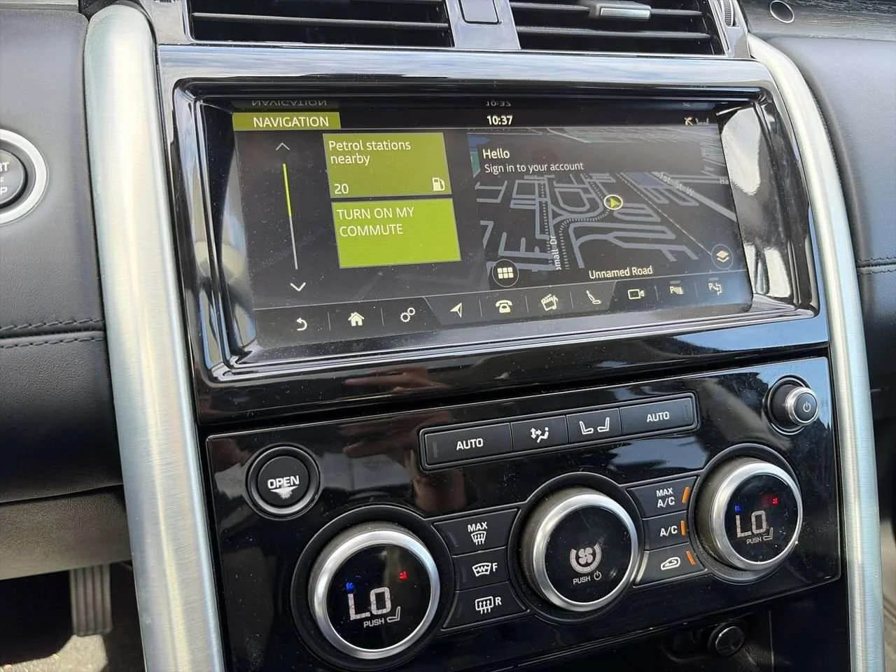 Used 2019  Land Rover HSE Luxury Dilawri Certified   Built for Adventure image 26