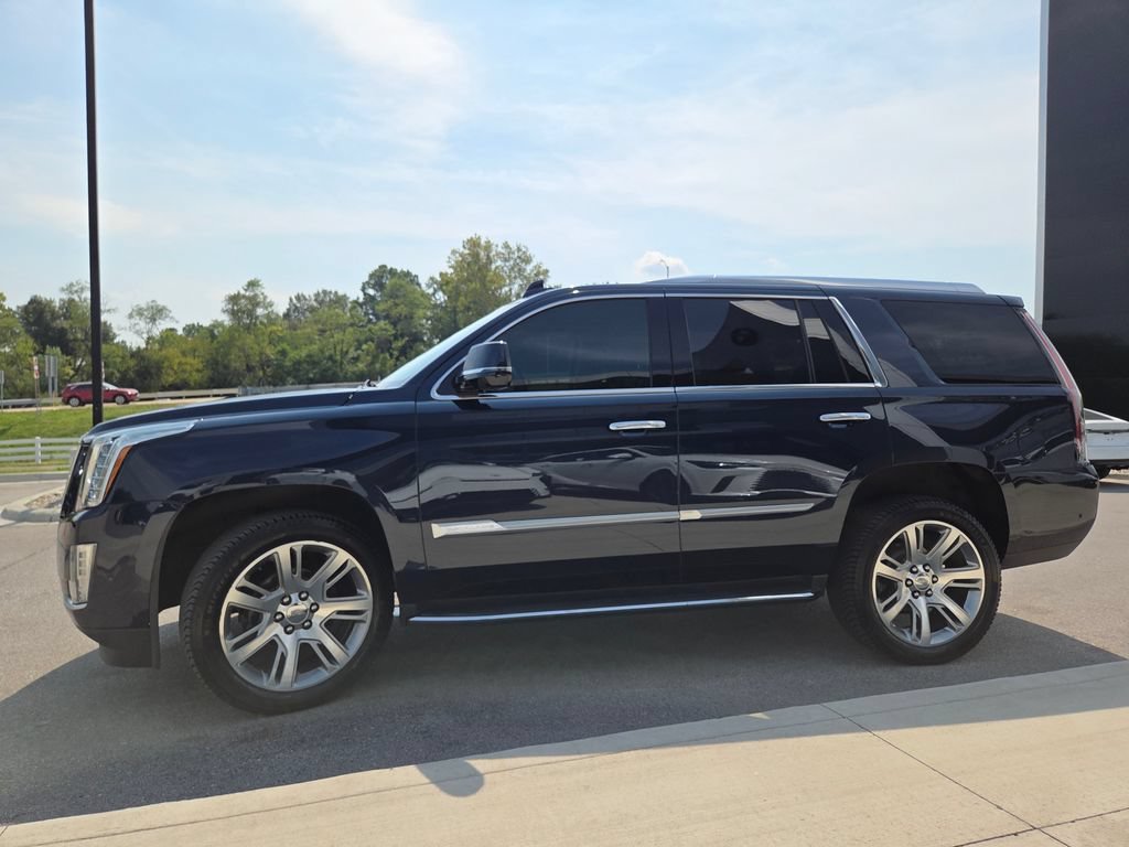 Used 2020 Dark Adriatic Blue Metallic Cadillac Premium Luxury image 26