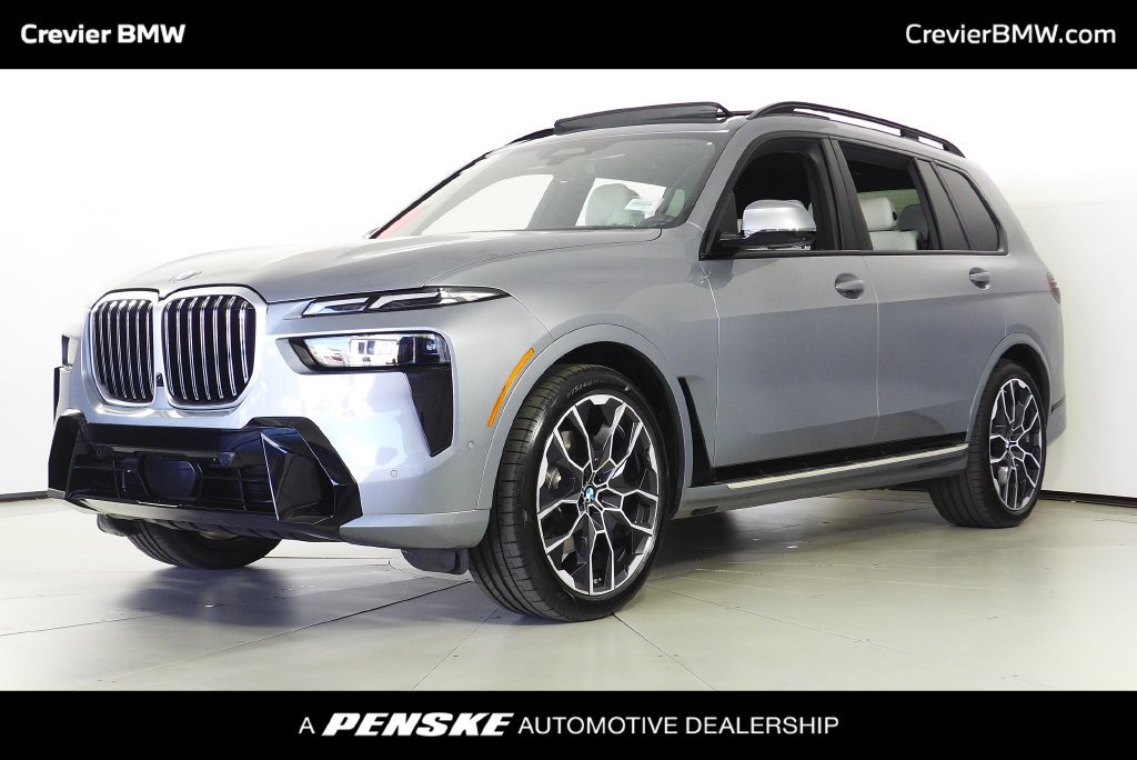 2023 BMW X7 40i