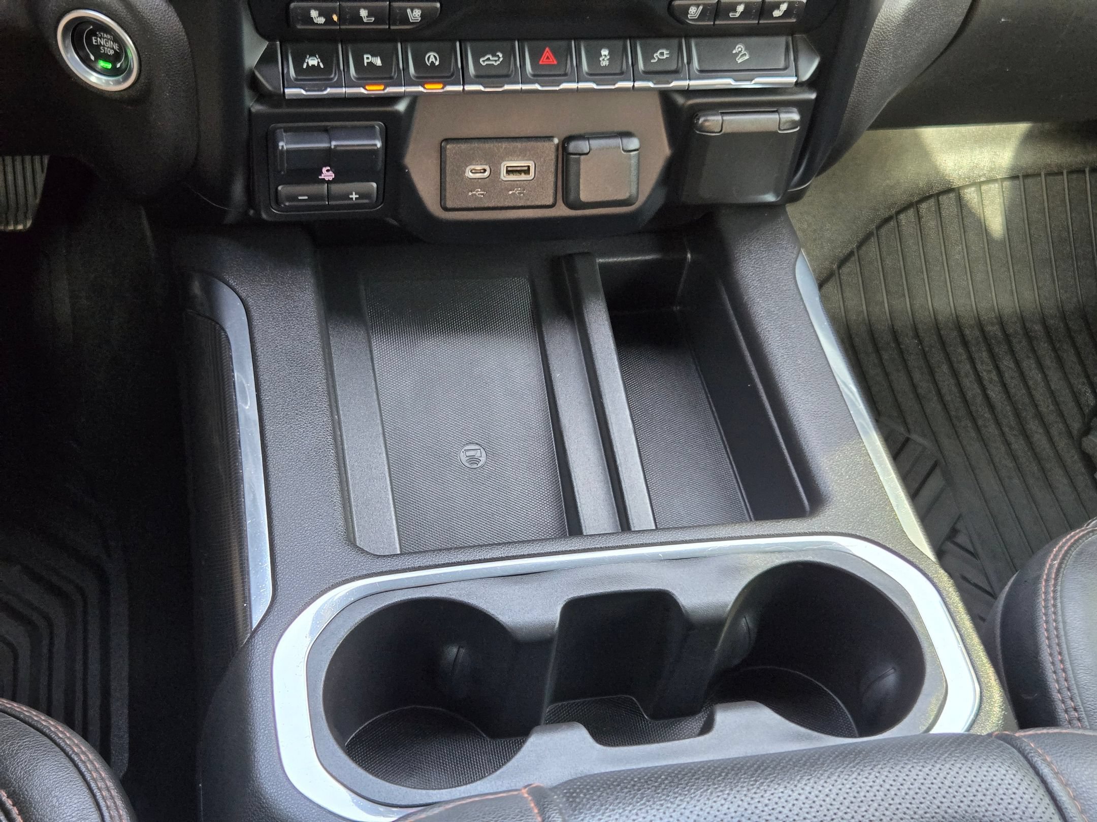 Used 2020 Onyx Black GMC AT4 image 33