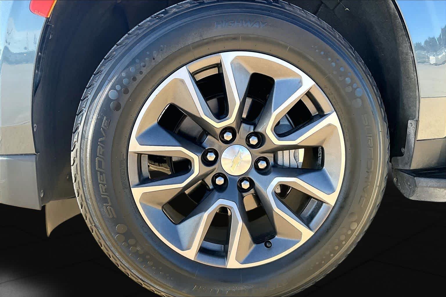 Used 2021 Shadow Gray Metallic Chevrolet LS image 11