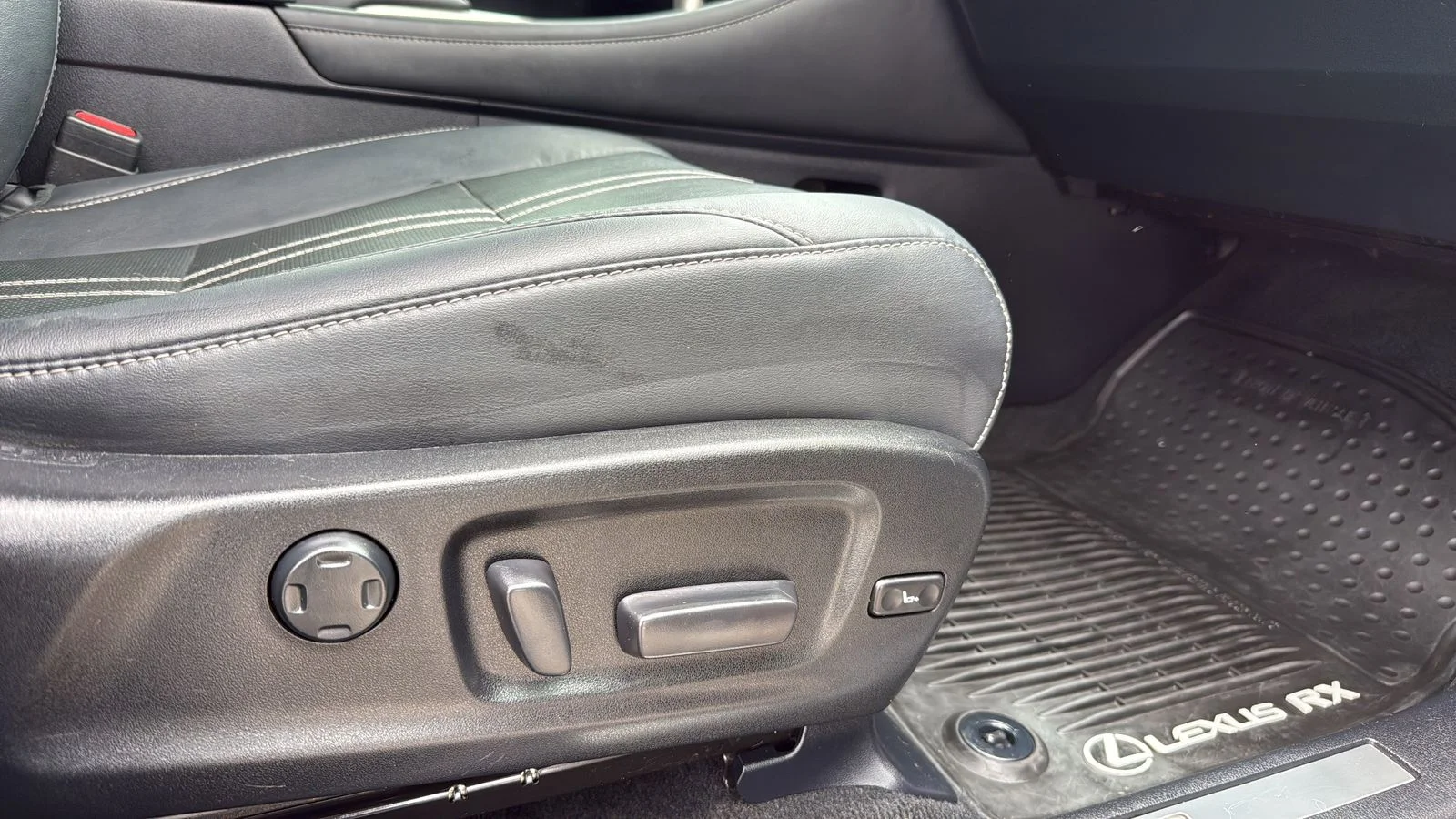 Used 2020 Silver Lexus 350 image 24