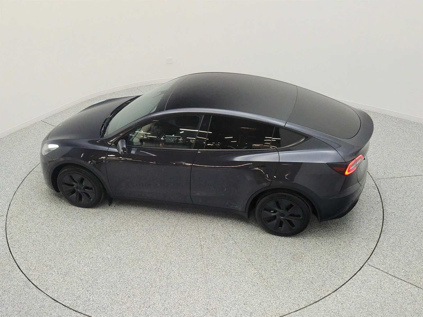 Used 2024 Stealth Grey Tesla Long Range AWD image 29