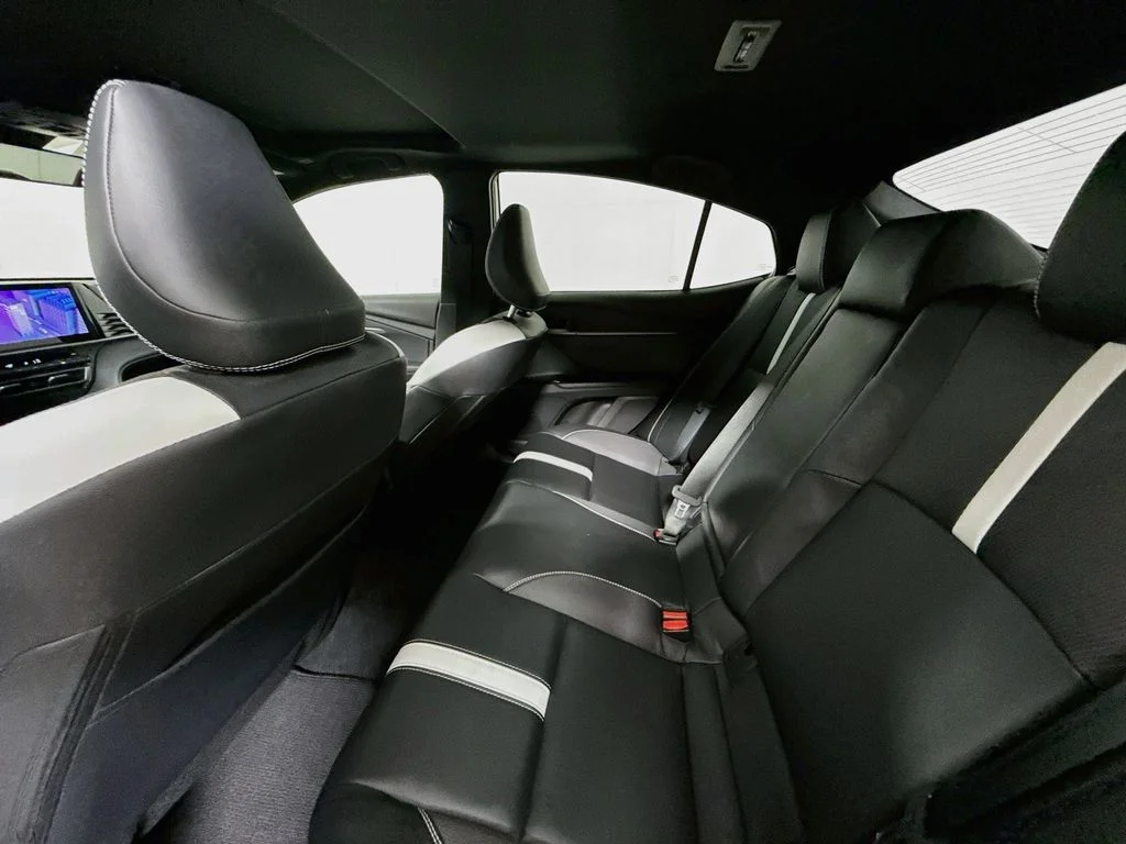 Used 2025 Heavy Metal Toyota SE image 25