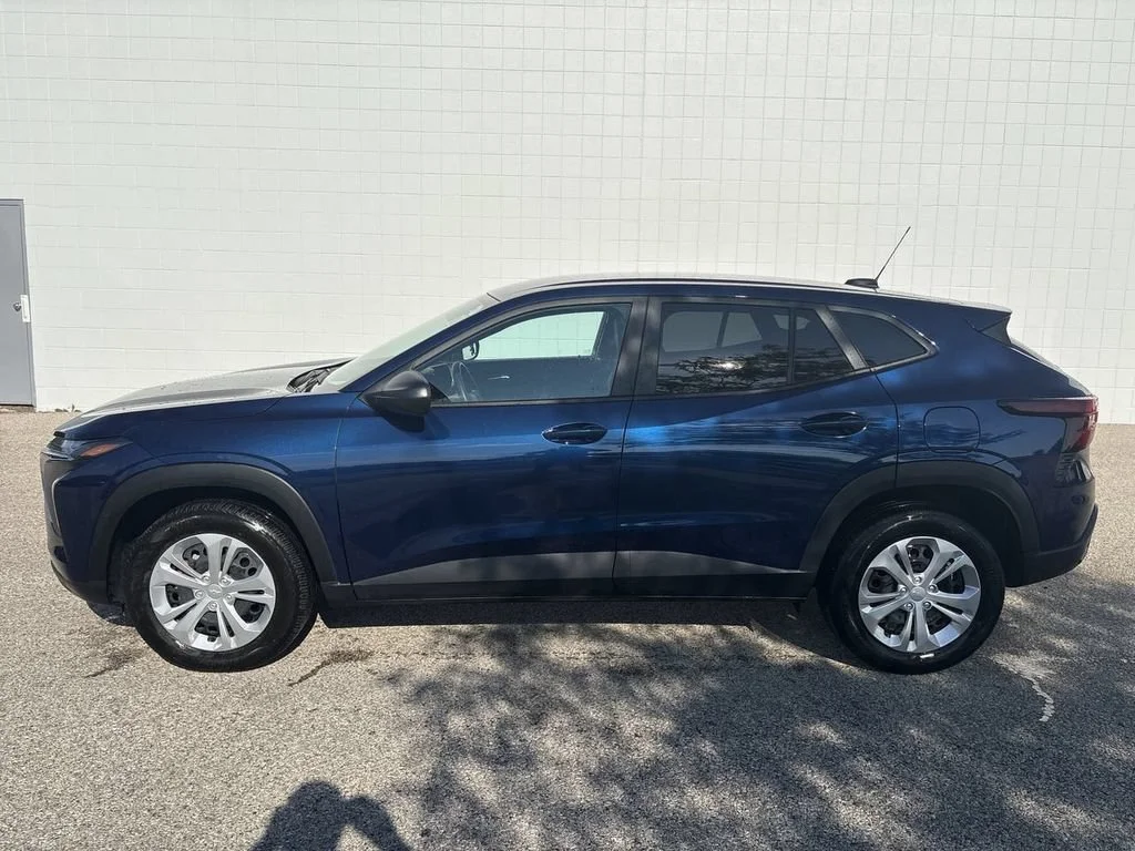 Used 2024 Blue Glow Metallic Chevrolet LS image 10