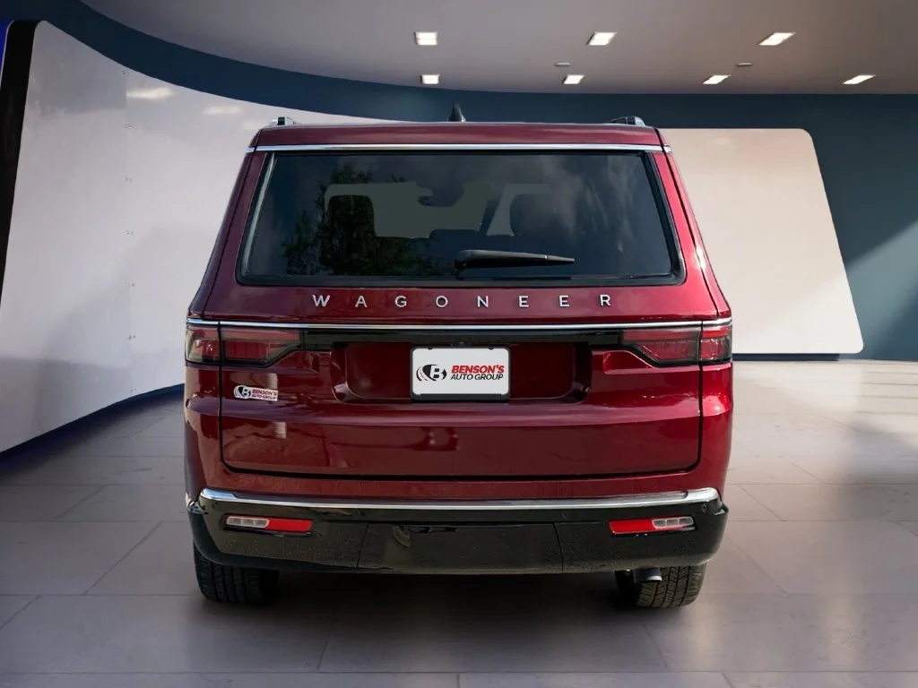 Used 2024 Red Jeep Series III image 4