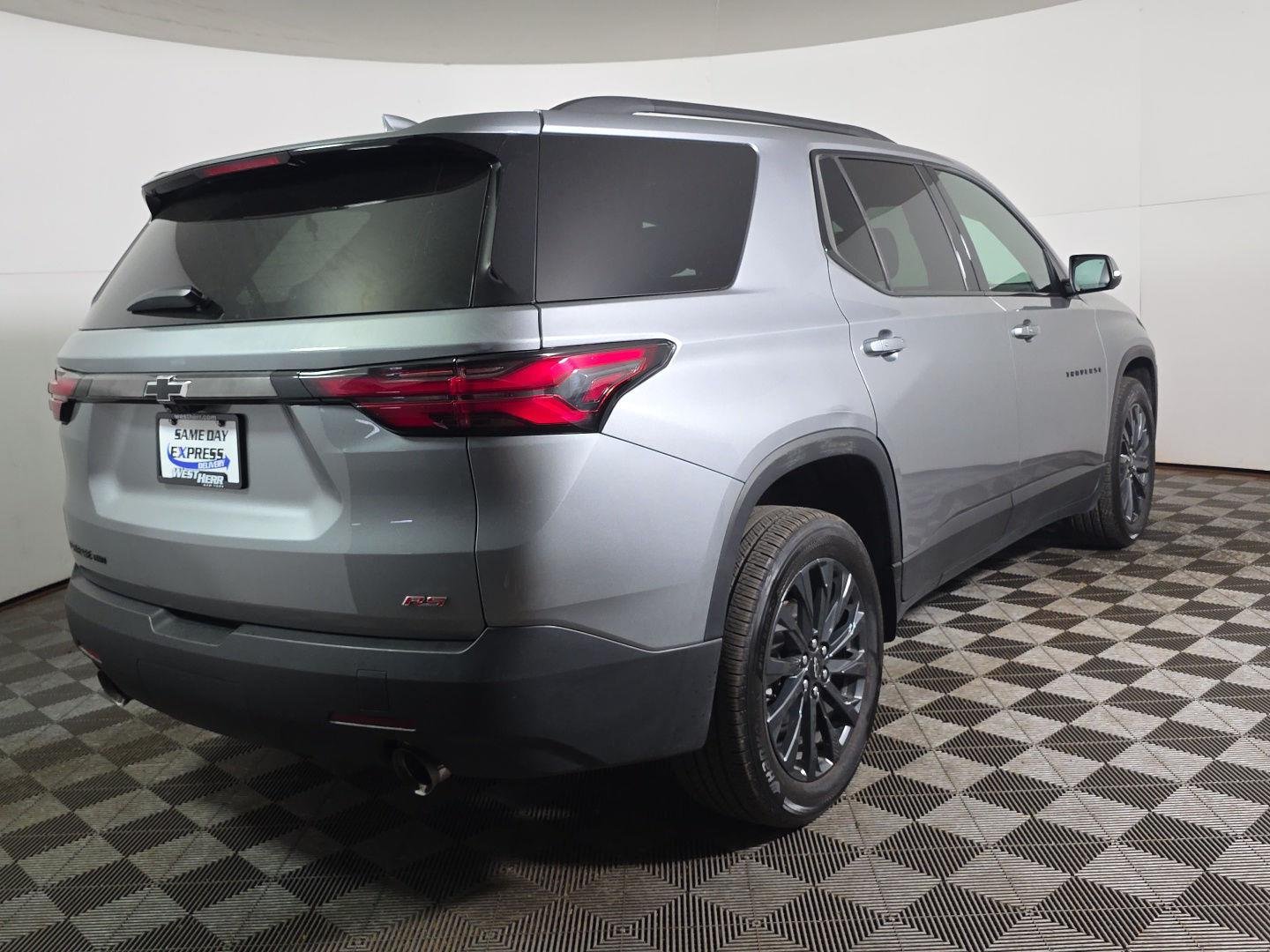 Used 2023 Sterling Gray Metallic Chevrolet RS image 10