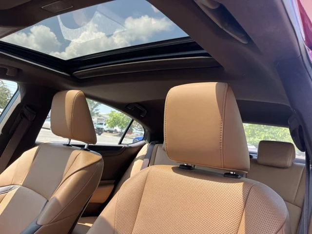 Certified Used 2020 MATADOR RED MICA Lexus 300h image 34
