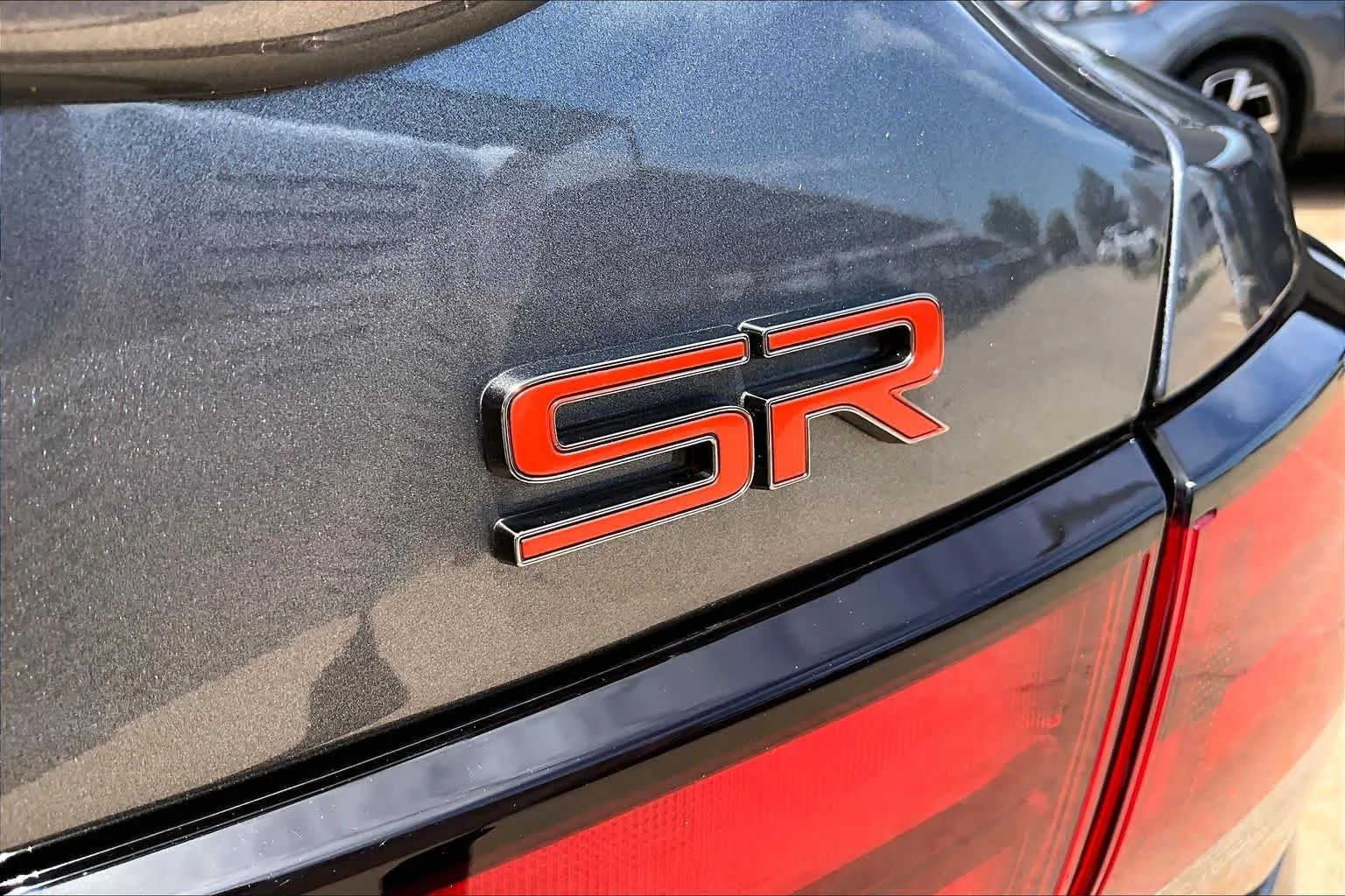 Certified Used 2025 Gun Metallic Nissan SR image 9