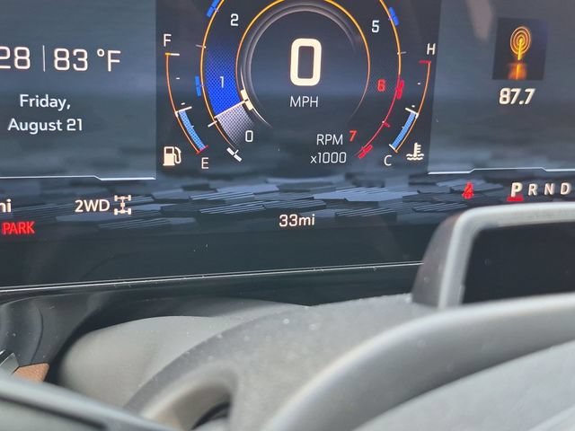 2026 Chevrolet Suburban High Country - Photo 14