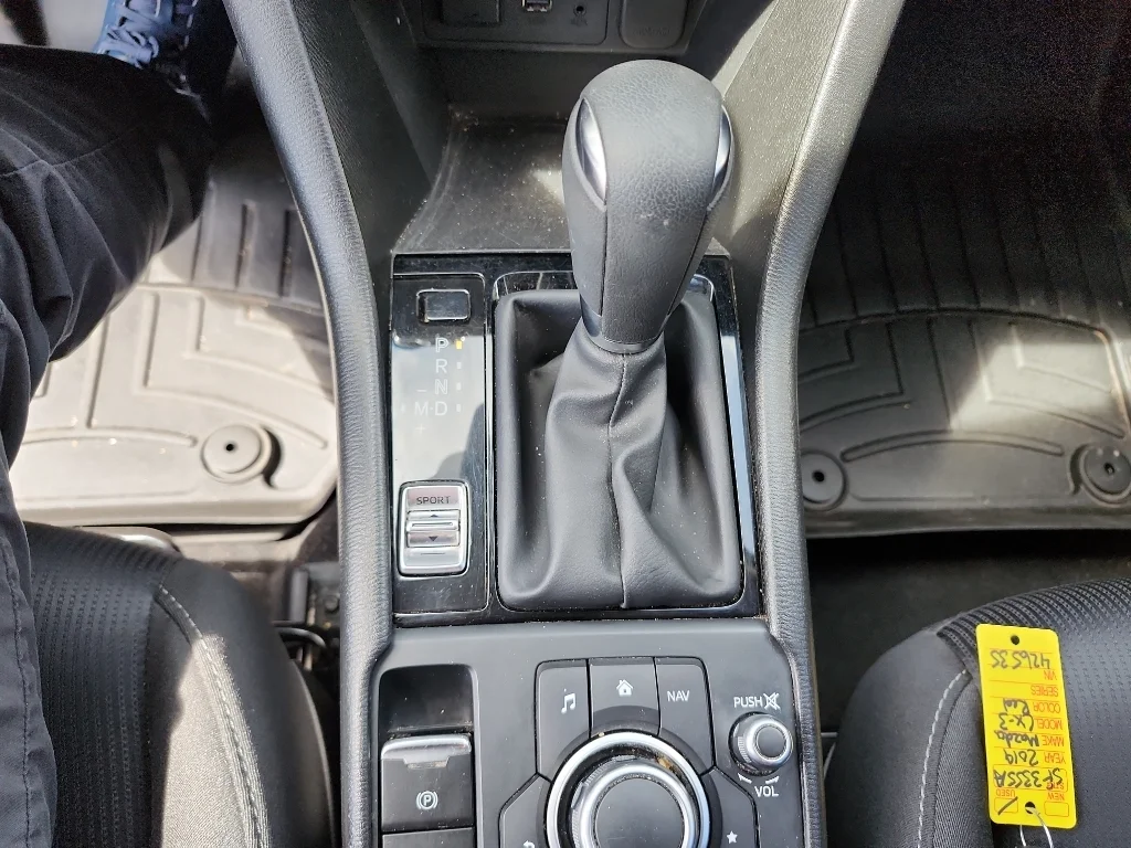 Used 2019 Soul Red Crystal Metallic Mazda Sport image 25