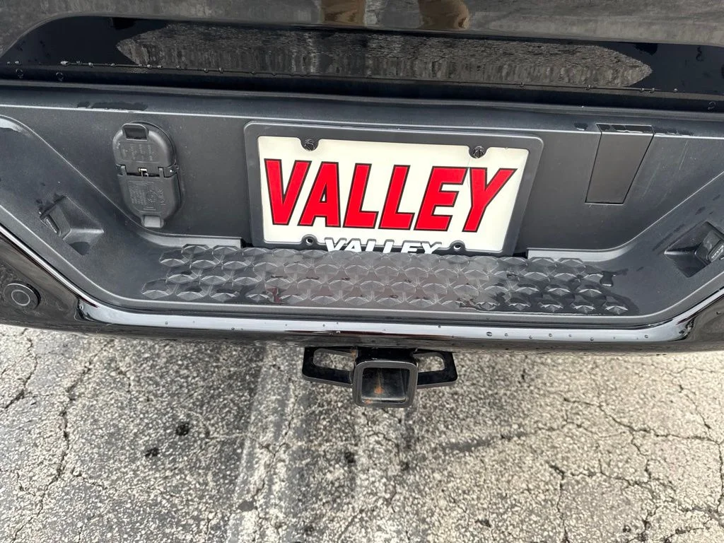 Used 2024 Black Chevrolet Trail Boss image 46