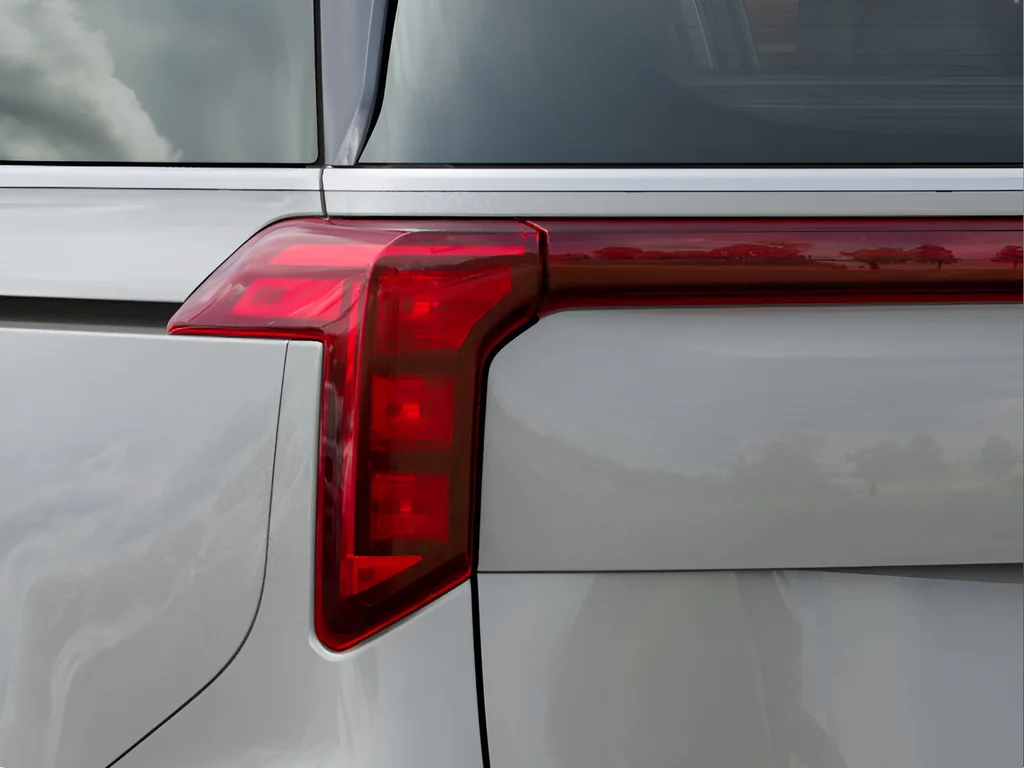 Certified Used 2025 White Kia EX image 27