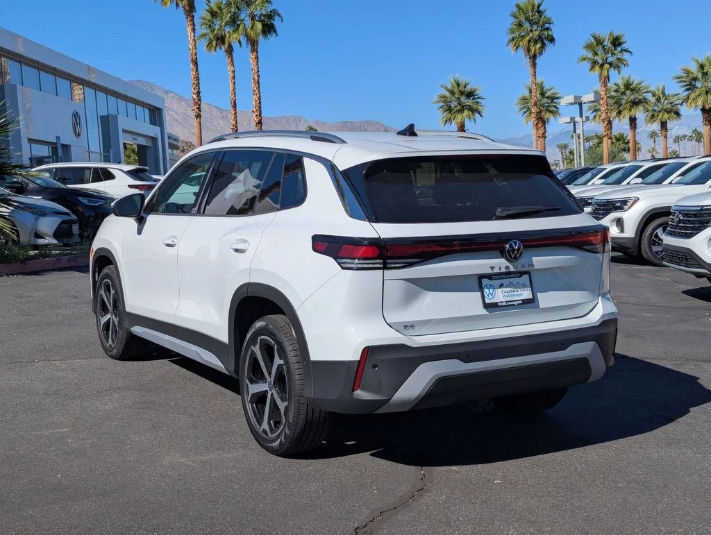 New 2026 White/off-white Volkswagen 2.0T SE image 5