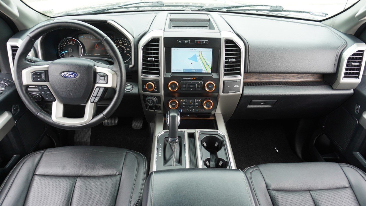Used 2019 Gray Ford LARIAT image 29