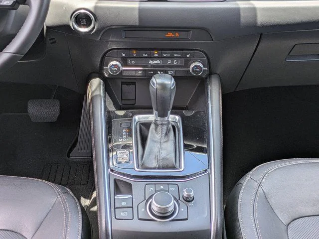 Used 2019 Crystal Blue Mazda Grand Touring image 17