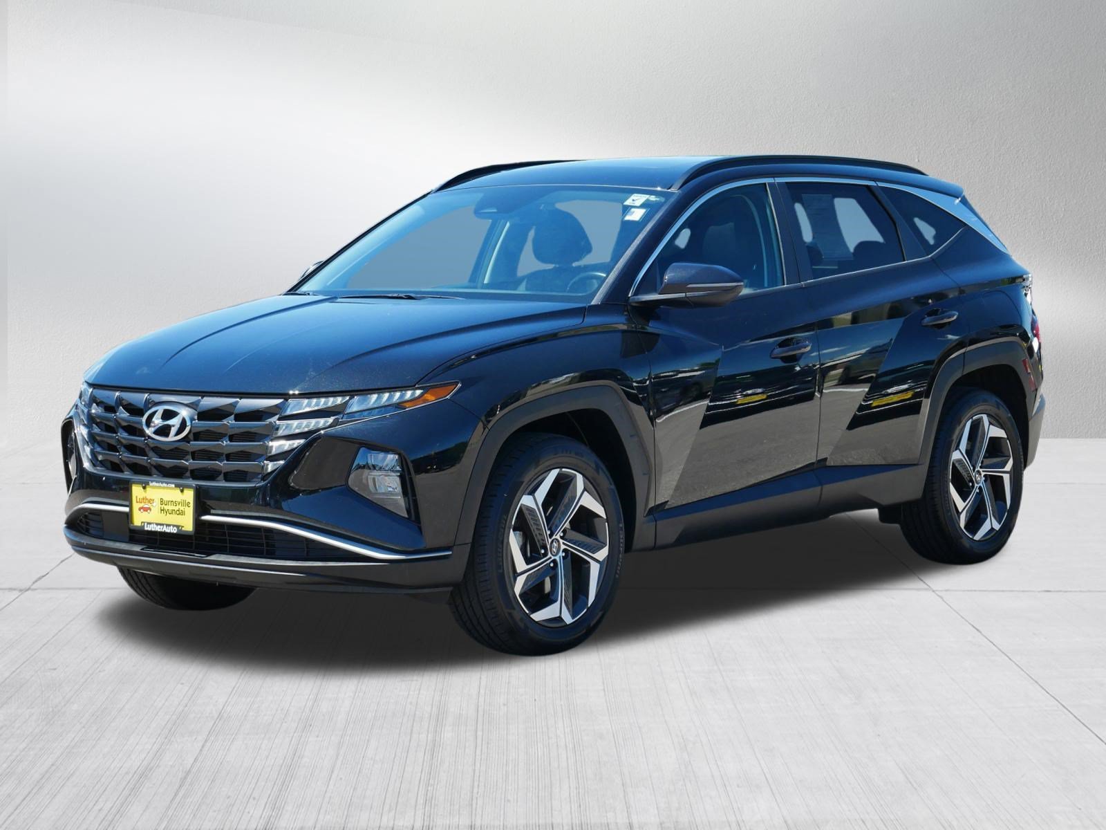 Certified Used 2023 Phantom Black Hyundai SEL image 3
