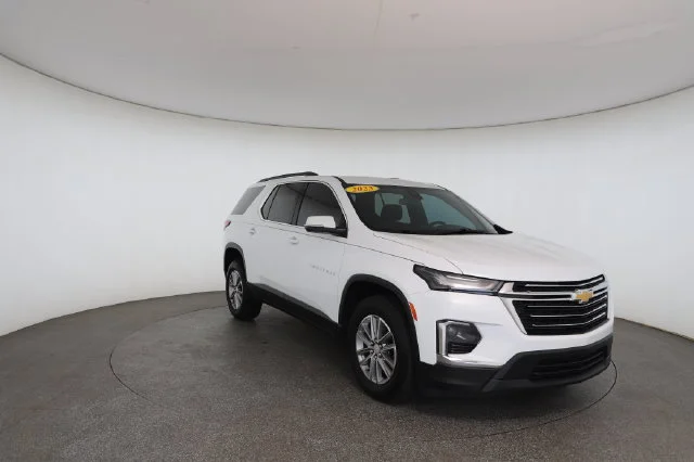 Used 2023 White Chevrolet LT image 4