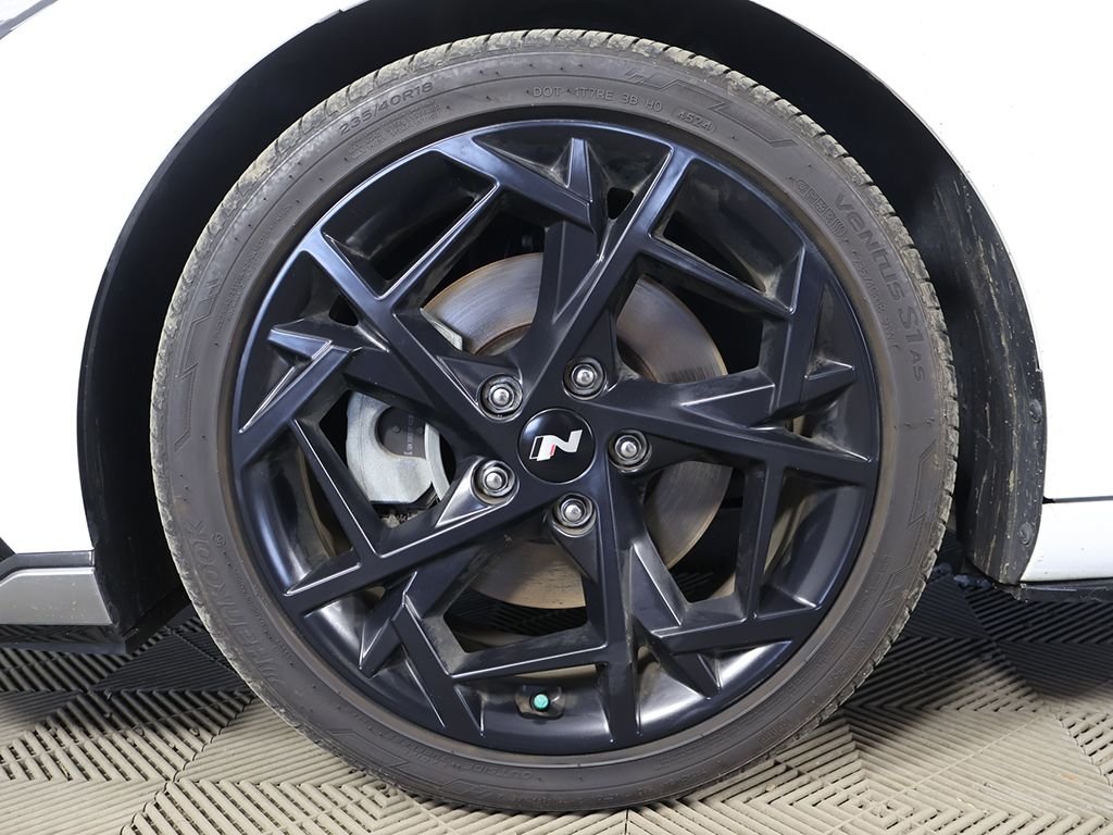 2025 Hyundai Elantra N Line - Photo 21