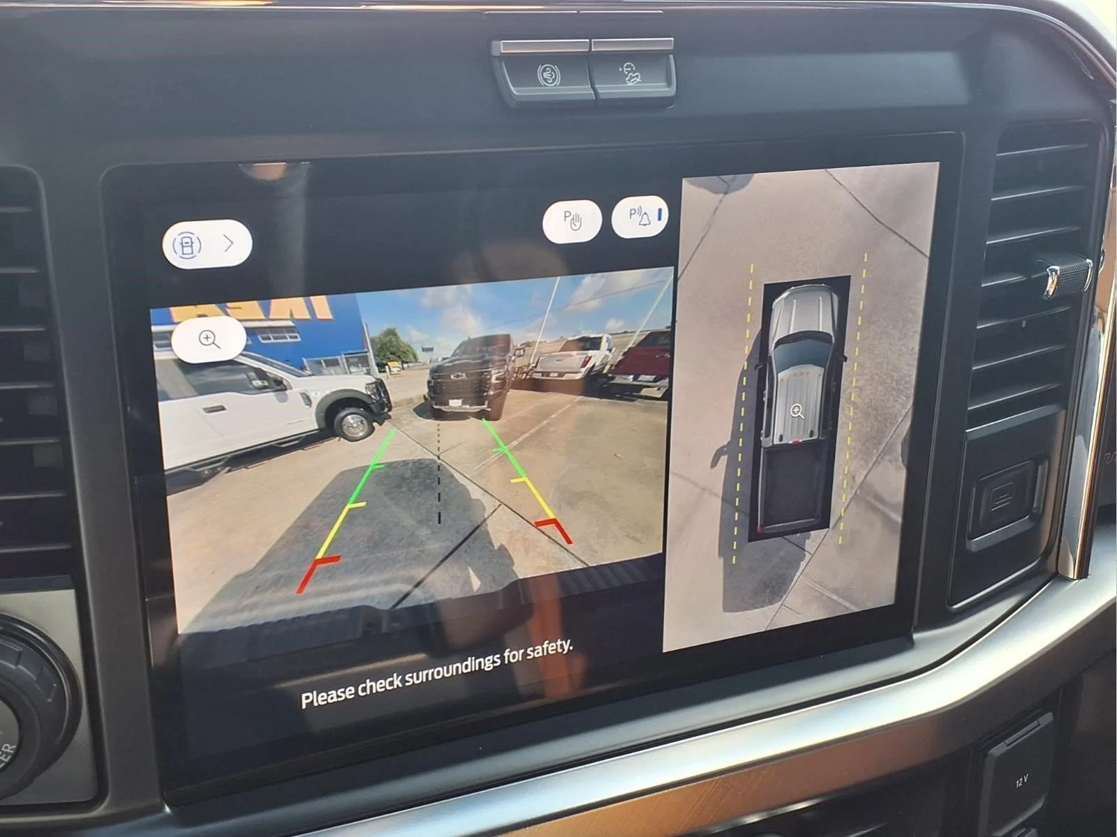 Used 2026 Gray Ford King Ranch image 19
