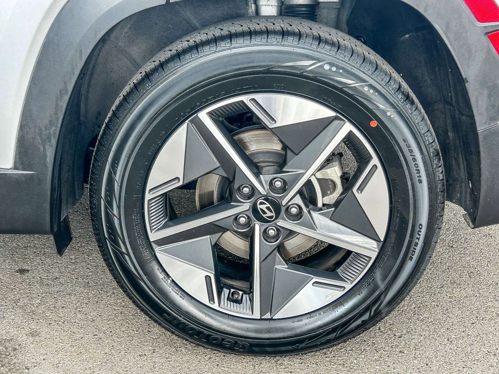 2025 Hyundai Tucson SEL - Photo 11