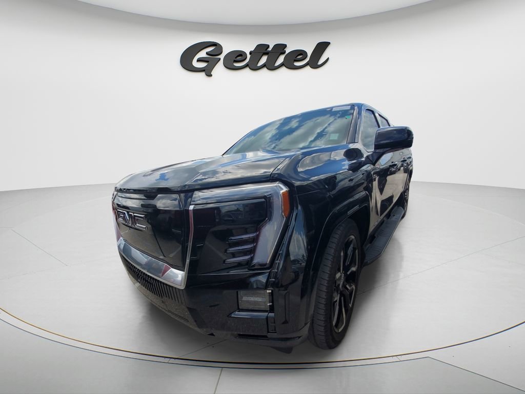 2025 GMC Sierra Denali Max Range Crew Cab e4WD's photo