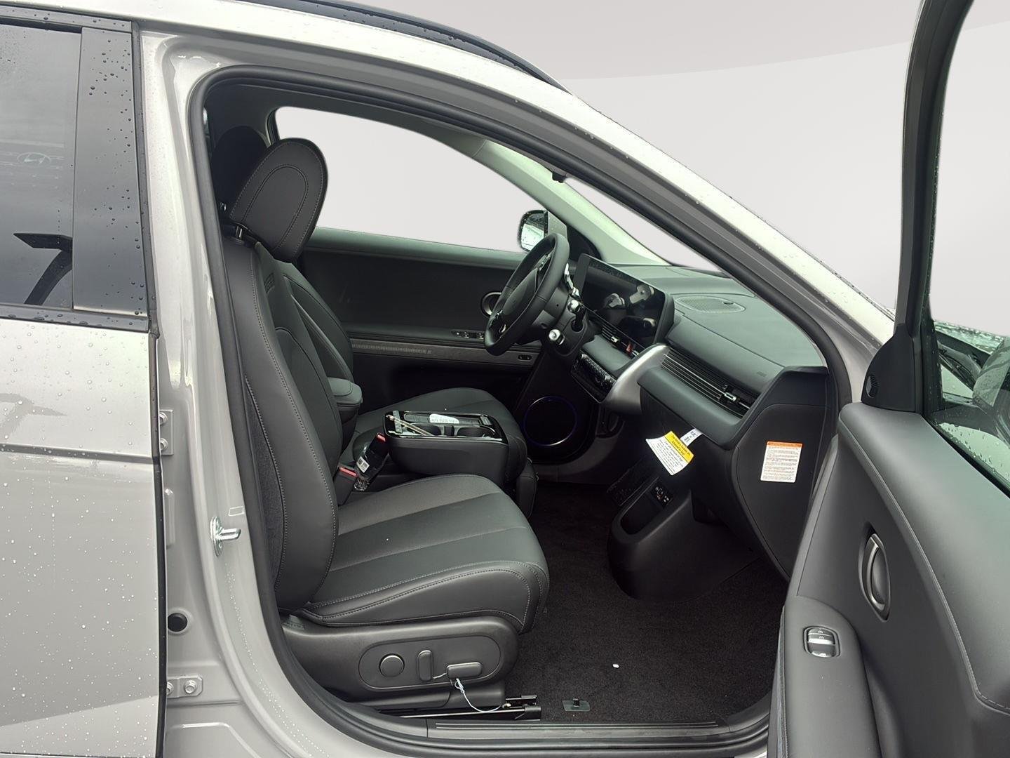 Used 2026 Abyss Black Hyundai Limited image 10