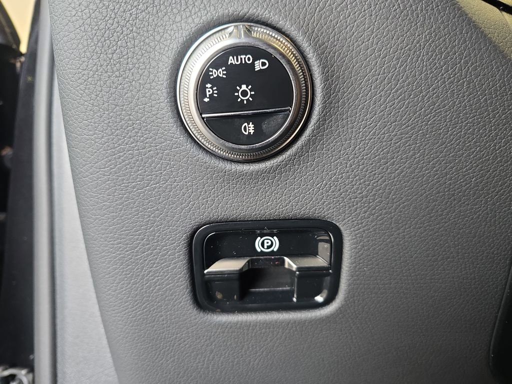Certified Used 2026 Black Mercedes-Benz GLC 300 image 29