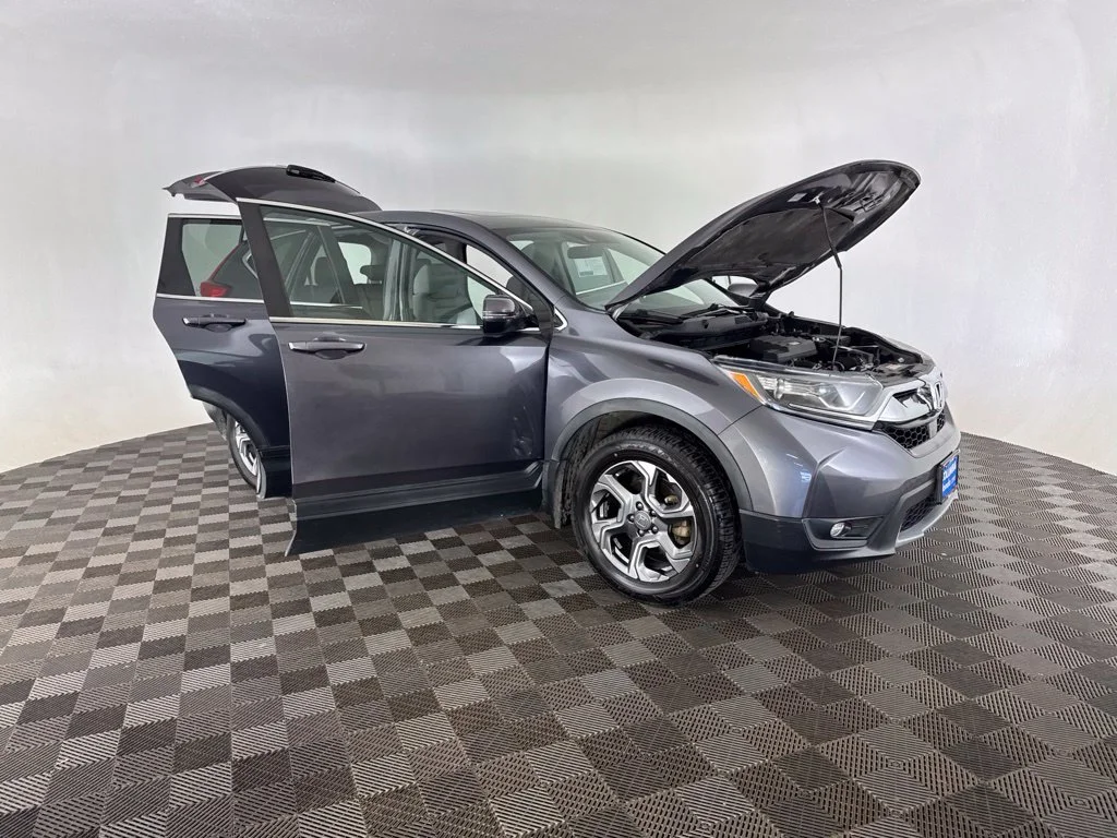 Used 2018  Honda EX image 13