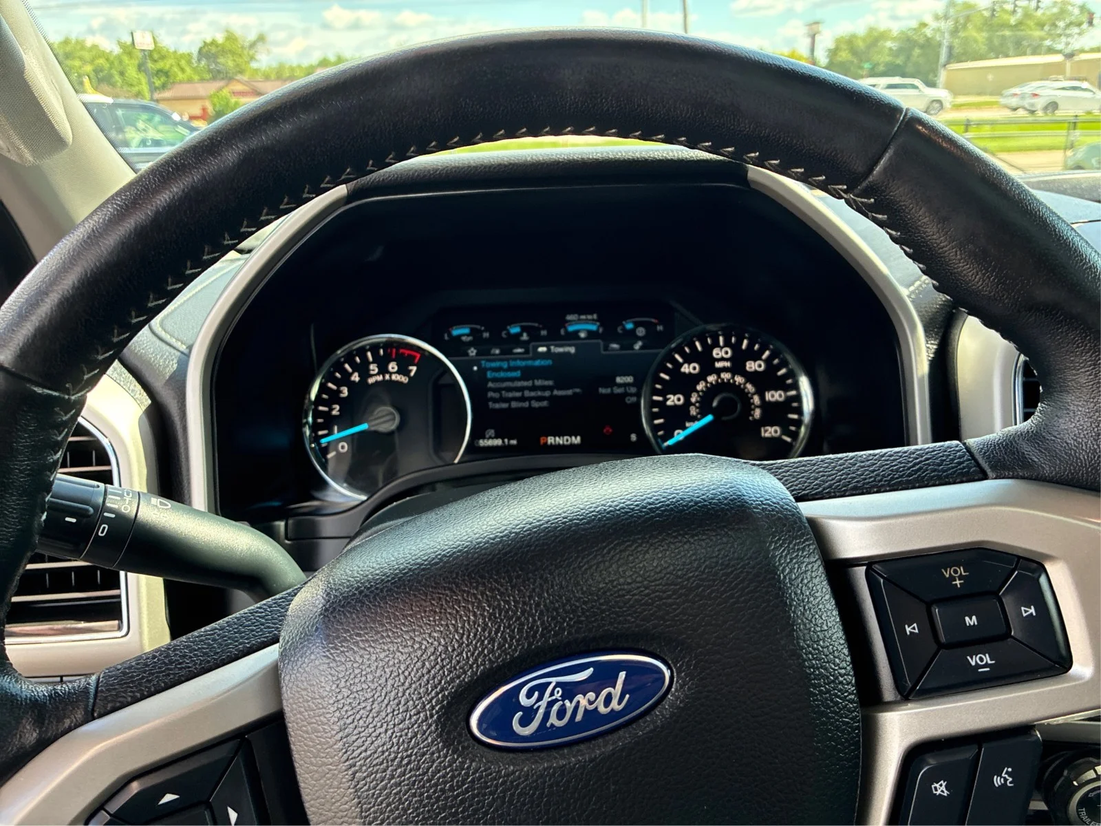 Certified Used 2019 Magnetic Metallic Ford LARIAT image 15