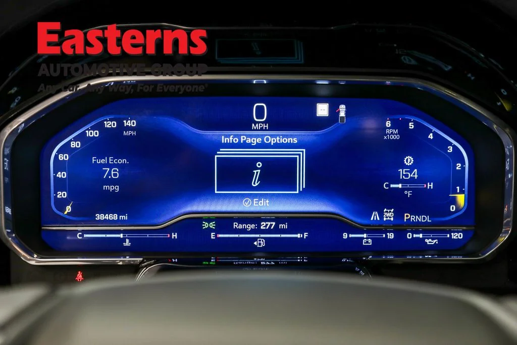 Used 2022 Blue Chevrolet LT image 17